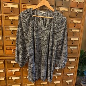 3x Rose & Rhyme Black and White Women's Flowy Tunic Top